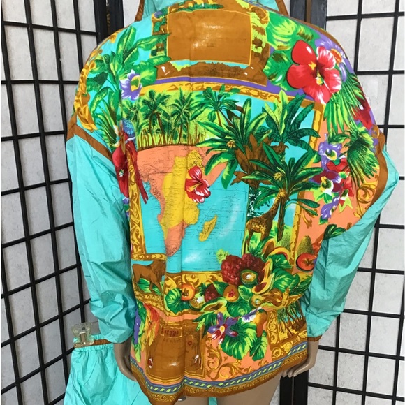 Colorful 2piece Jacket Shorts Summer Set Size M - Picture 2 of 4